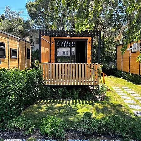 Bitez Tiny House & 酒店 5*