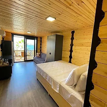酒店 Bitez Tiny House &