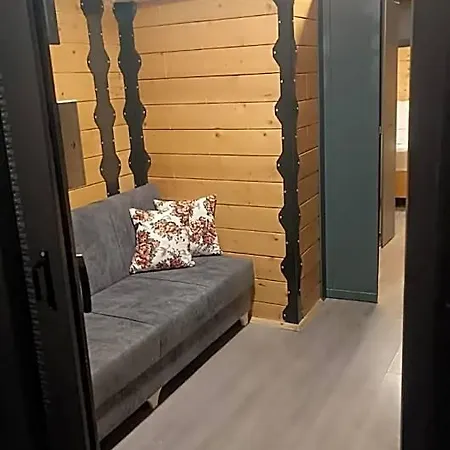 Bitez Tiny House & Hotel